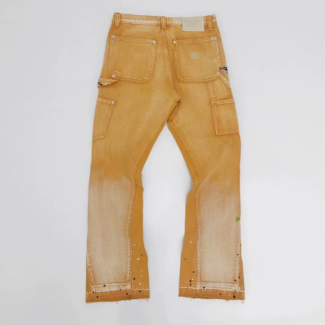 #8129 P250💰 GALLERY DEPT American retro splash-ink splicing micro-horn logging overalls raw edge jeans - Original purchase and pattern making to truly restore the ultimate texture of Vintage - Original hardware accessories, washed and other elevators, QR code analysis are all purchased from the original factory, high degree of restoration, welcome to compare with a certain product~ - Three-dimensional version Loose and comfortable, not picky about the figure, taller and slimmer, factory Seiko, original factory quality control, same style for men and women, can be matched with couples Versatile recommendation: must-have jeans for all seasons Size: S-XXL (28-36)